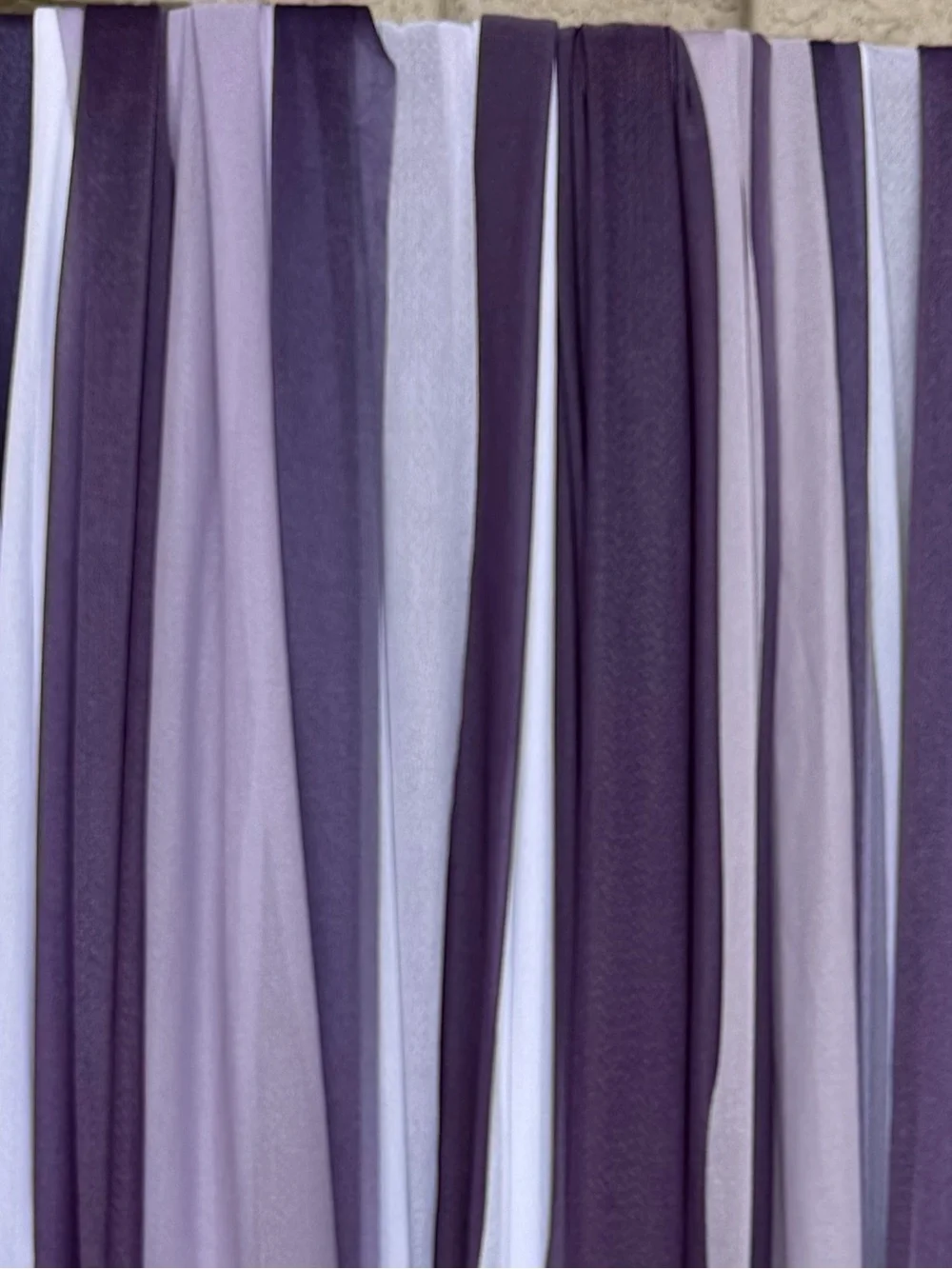Ling’s Moment lilac & purple chair sashes